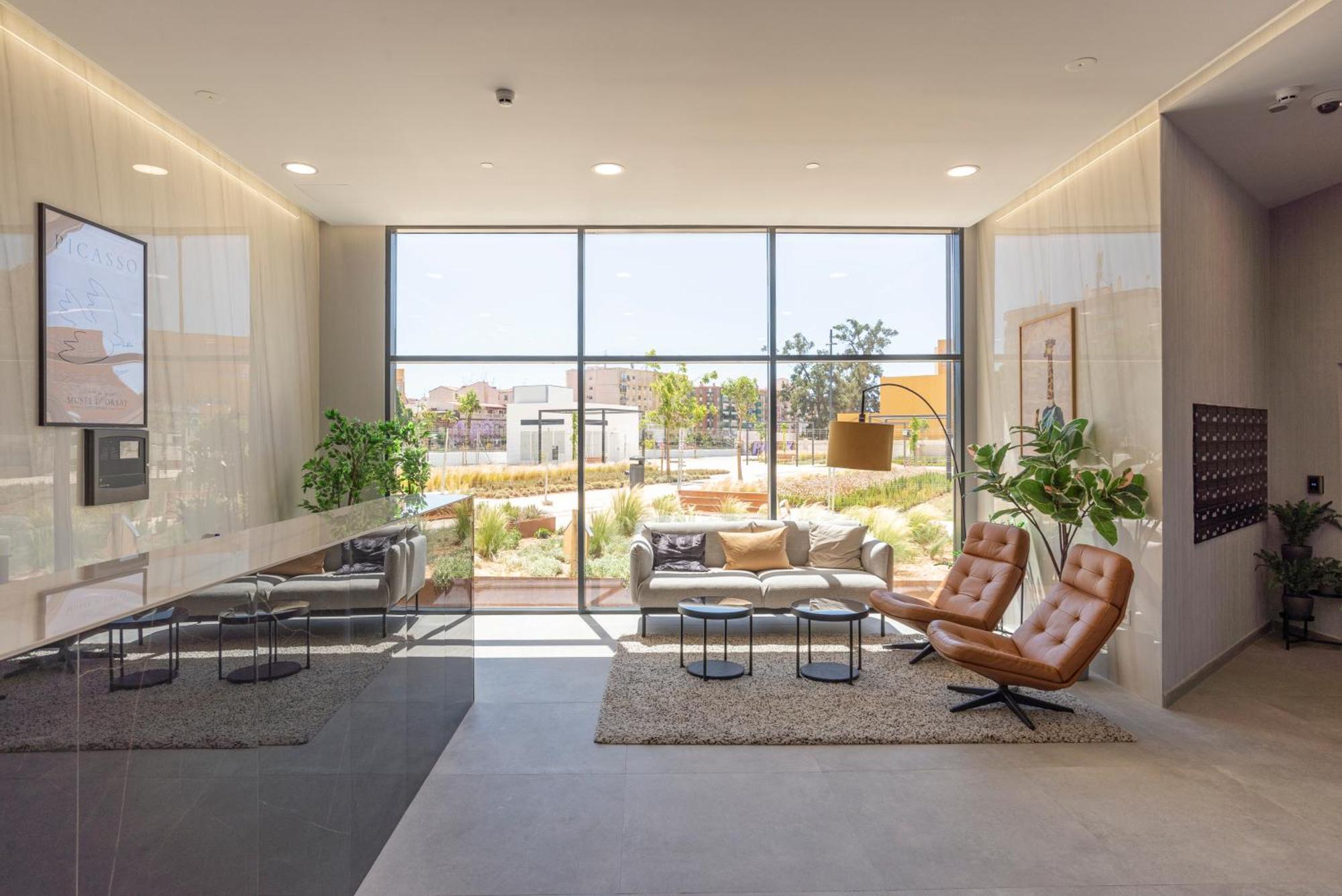Skyline Iii Pool & Coworking By Ele Apartment *