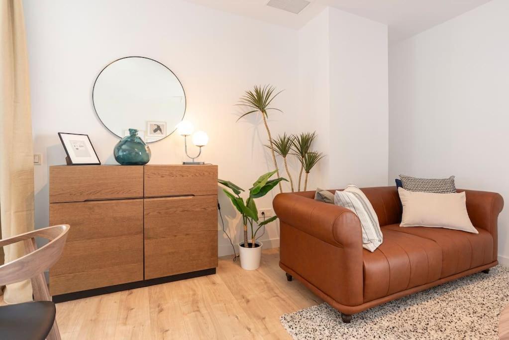 Skyline Iii Pool & Coworking By Ele Apartment