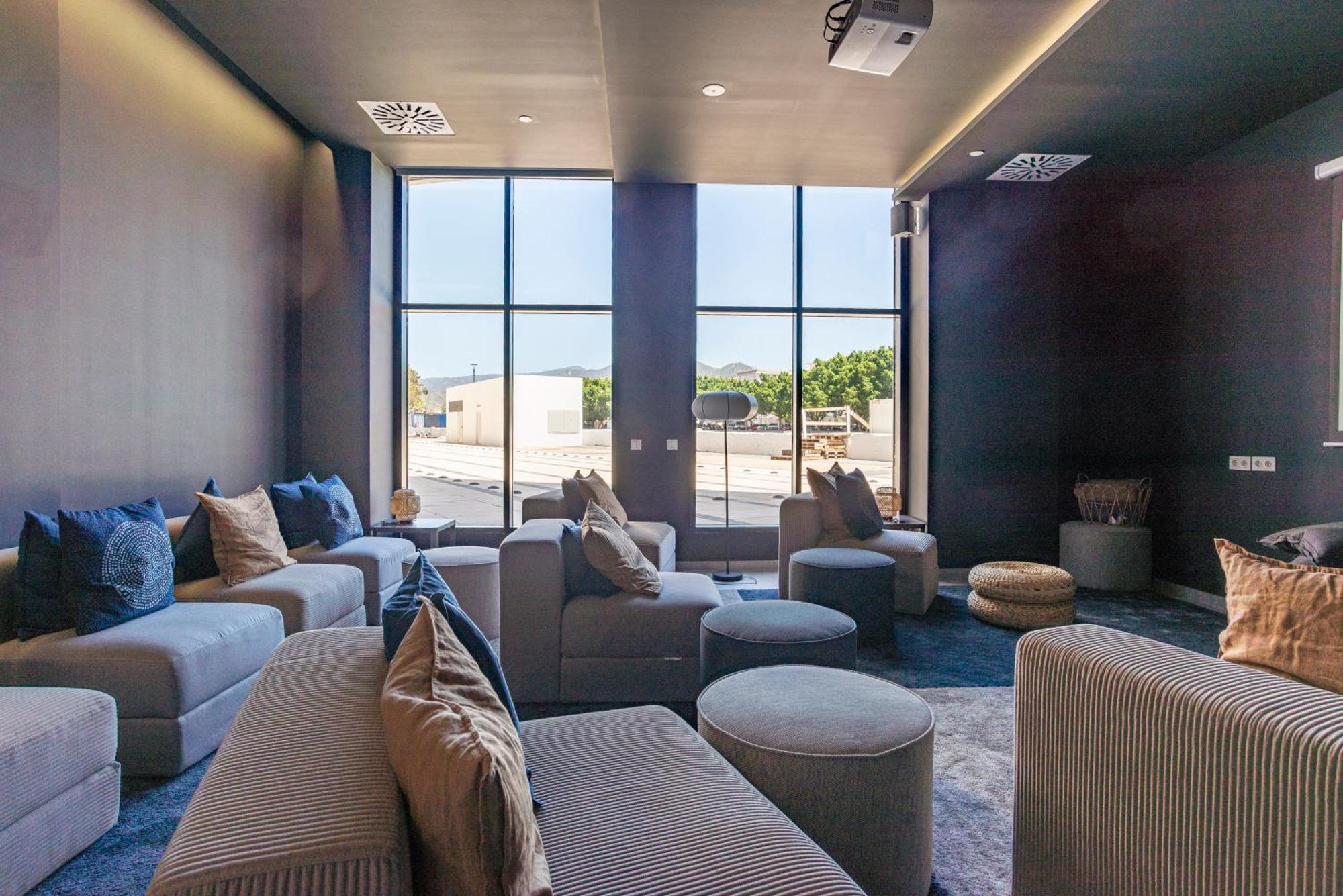 Skyline Iii Pool & Coworking By Ele Apartment Málaga